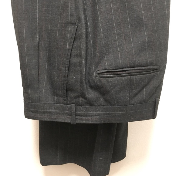 Men’s R46- W41 grey pinstripe suit- jacket and pants - Picture 1 of 15